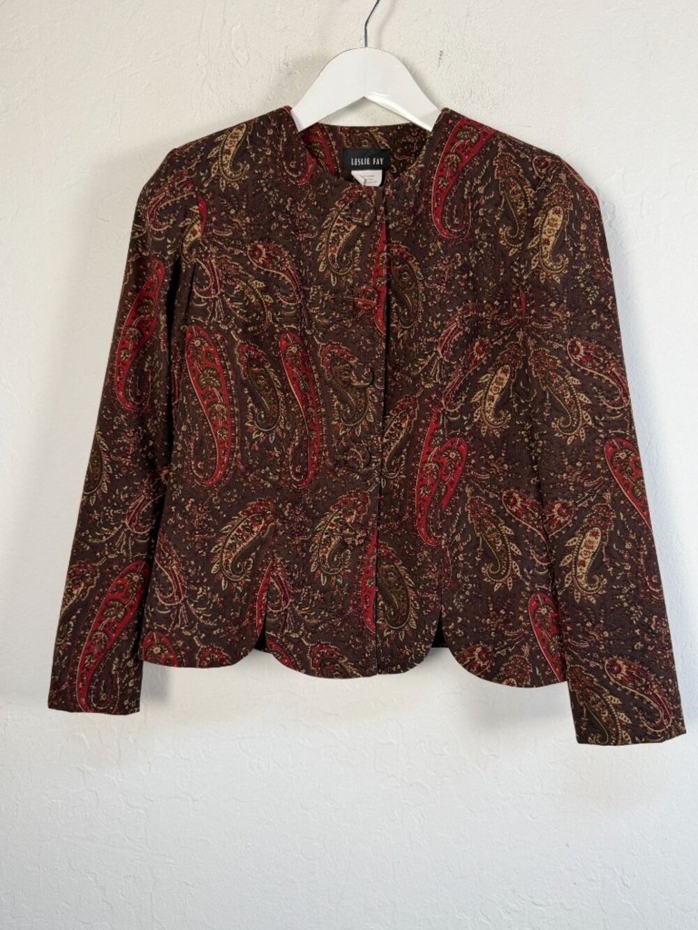 Leslie Fay Womens Size 6P Brown Red Paisley Jacquard Scalloped Blazer Jacket VTG